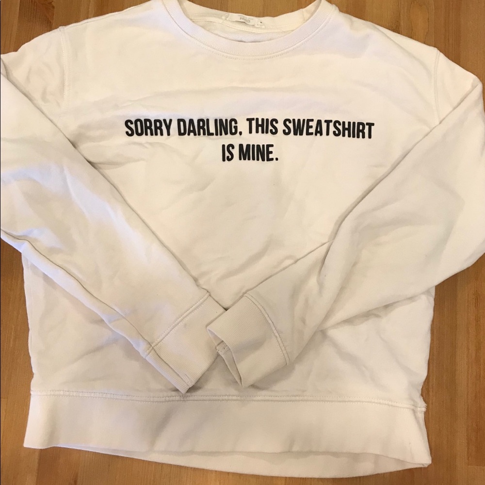 Oversized White Sweatshirt